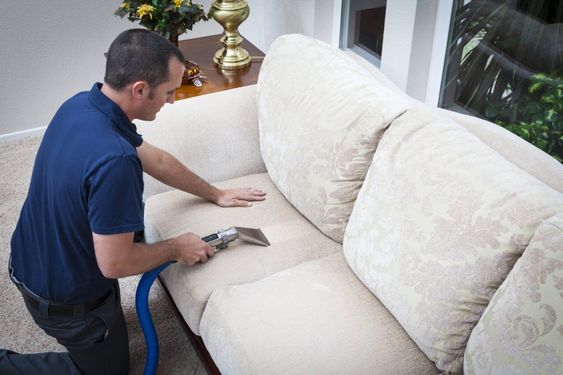10 cách nâng cấp sofa cũ của bạn trở nên như mới