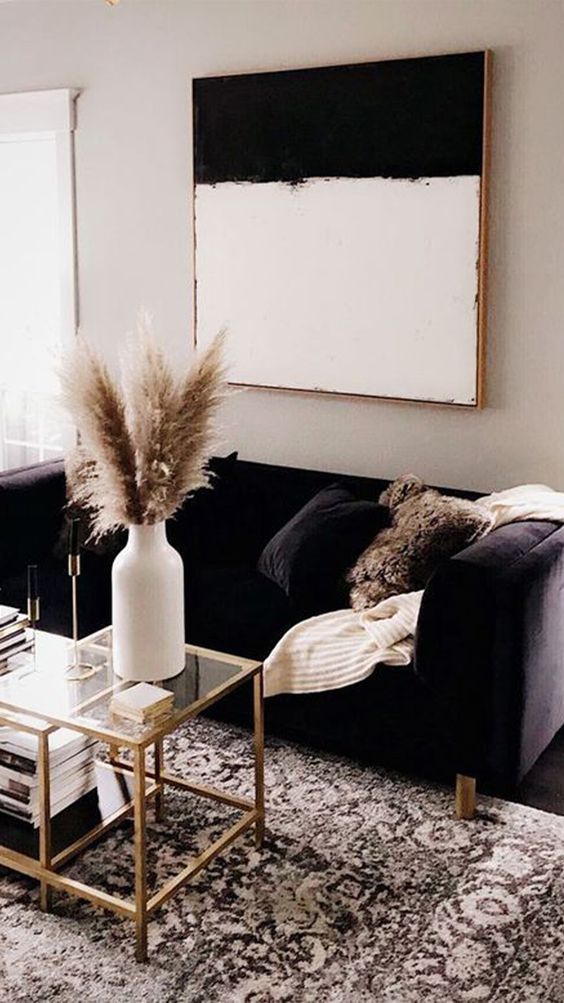 Gợi ý trang trí nội thất với sofa đen giúp căn phòng bạn thêm sang trọng