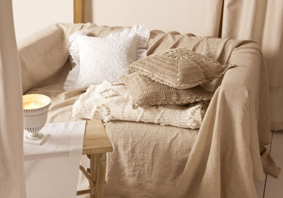 Cách sử dụng sofa lâu bền và đúng cách cho phòng khách nhà bạn