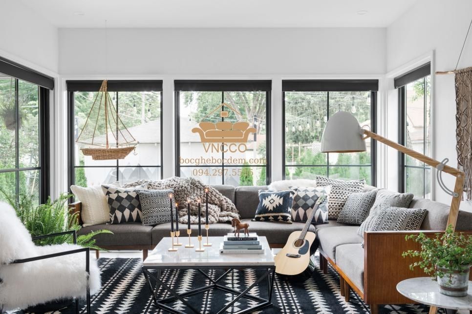 Ấn tượng phòng khách đẹp với sự kết hợp sofa và bàn trà