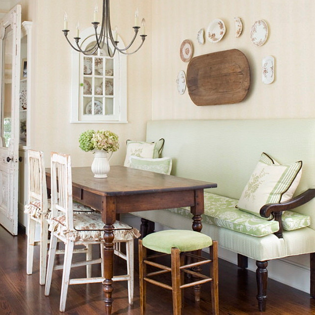 Bọc ghế sofa phù hợp với ngôi nhà theo phong cách đồng quê Pháp