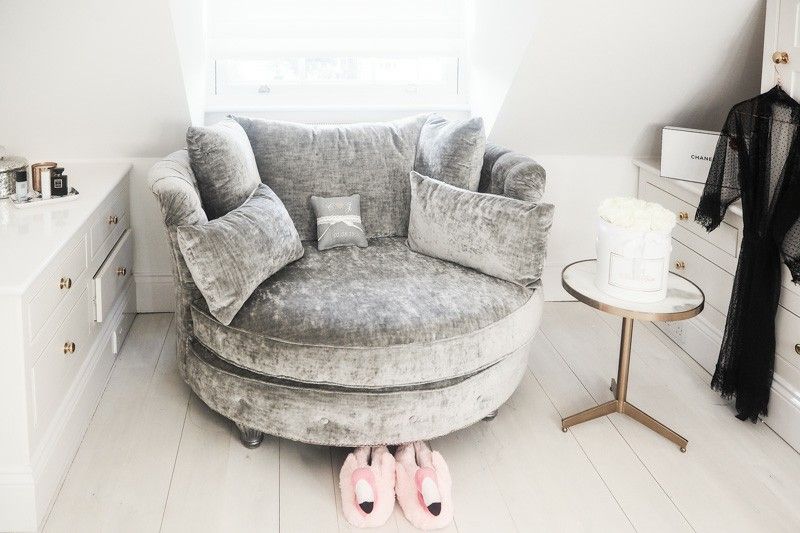 Cách chọn chiếc ghế tròn hoàn hảo cho không gian nhà của bạn