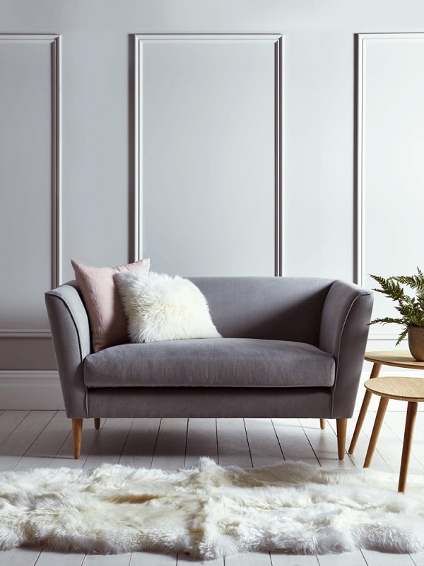 Cách sắp xếp đệm ghế sofa sang trọng và đẹp mắt