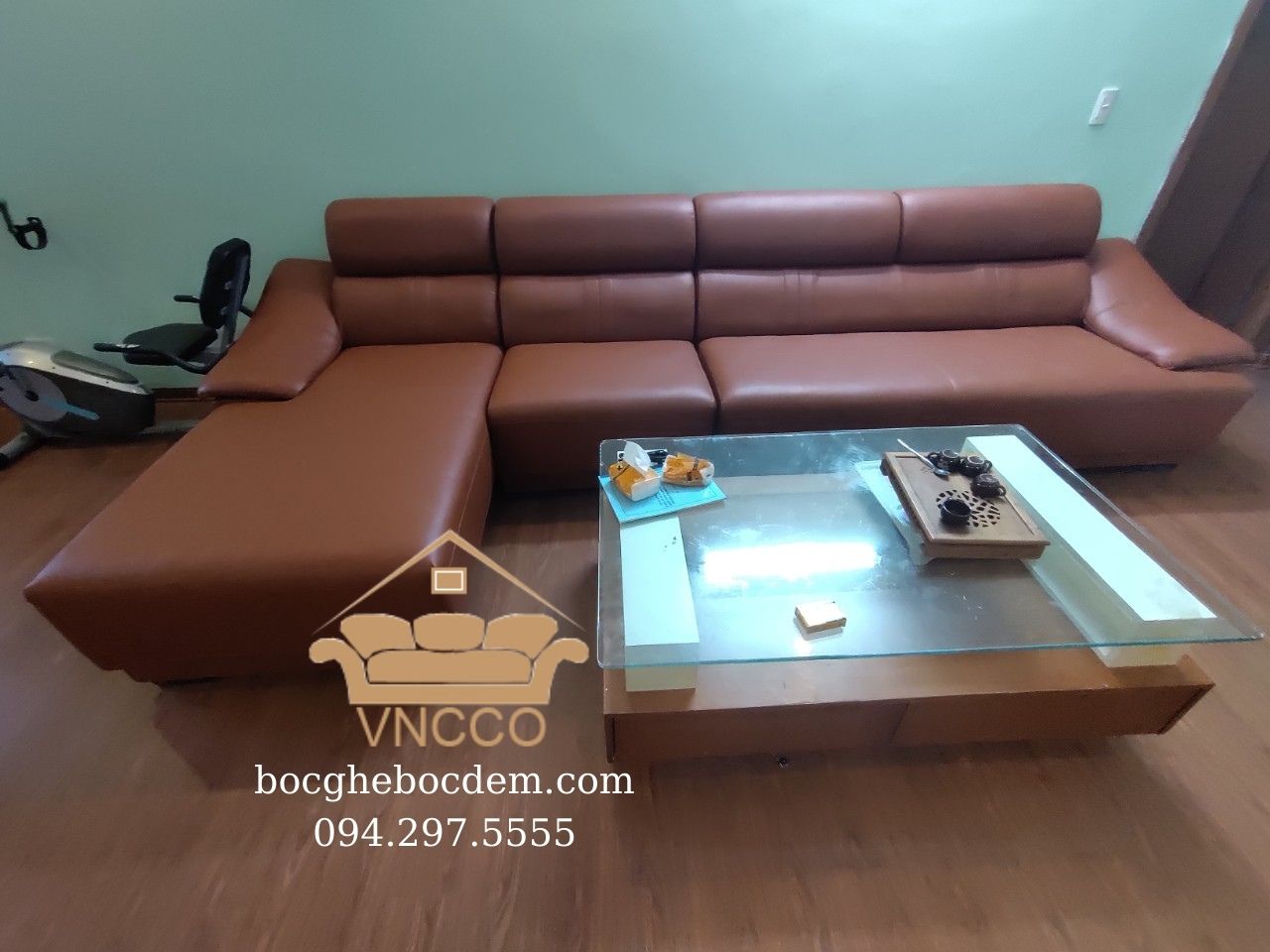 Hướng dẫn chi tiết cách vệ sinh sofa vải tại nhà