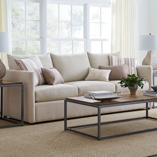 VNCCO giúp bạn so sánh hai nền chất liệu sofa vải và da – Chất liệu nào sẽ tốt hơn? 