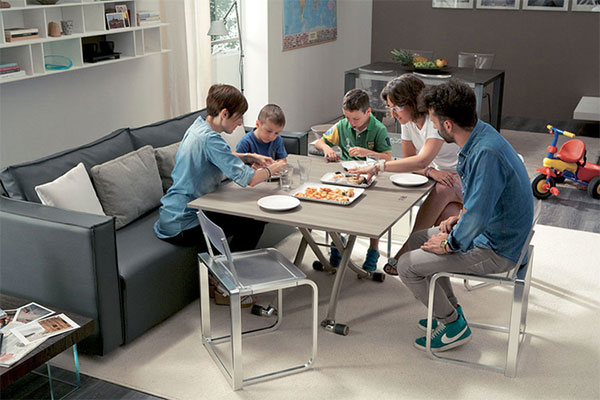 Mẫu bàn ăn gia đình khiến bạn choáng ngợp