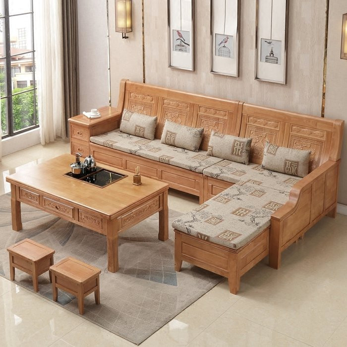 Cách chọn bàn ghế gỗ chất lượng để tạo nên một phòng khách cổ điển sang trọng 