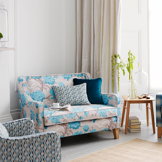 8 mẹo để trang trí các mẫu vải bọc ghế sofa có họa tiết
