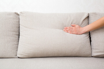 Vỏ đệm ghế sofa - Thay áo mới cho bộ đệm sofa nhà bạn