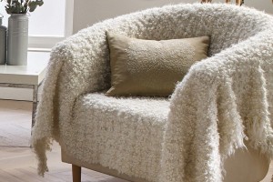 8 ý tưởng trang trí bọc ghế sofa trông đẹp mắt hơn