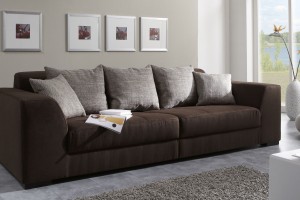 Chọn sofa nệm hay sofa gỗ cho phòng khách theo xu hướng hiện nay