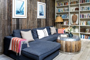 Làm thế nào để chọn màu bọc ghế sofa phù hợp với phòng khách nhà bạn