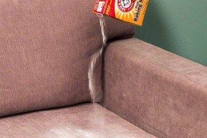 Làm thế nào để loại bỏ mùi hôi lâu ngày của vỏ bọc ghế sofa